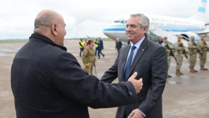 Alberto Fernández arribó a Tucumán