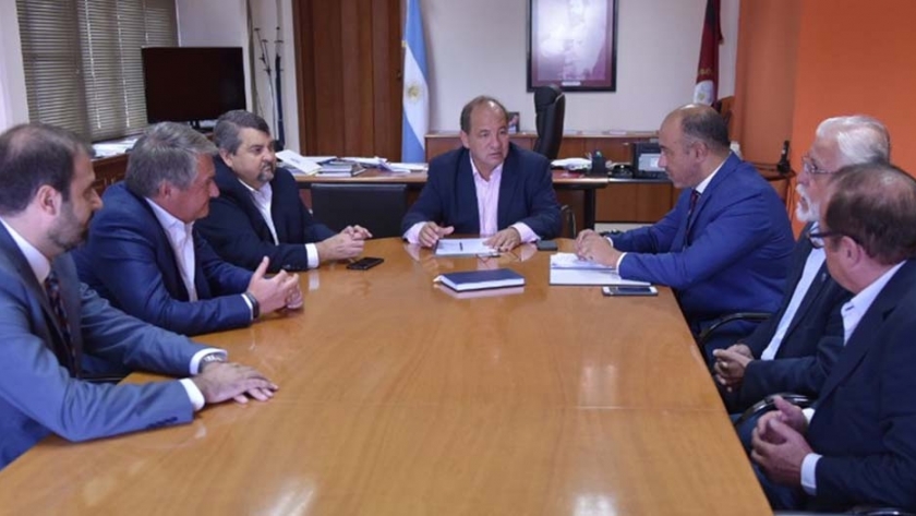 Destacan el impacto económico que implicará el uso de la tarjeta Alimentar
