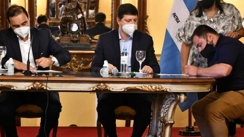 Parque Industrial de Ituzaingó: Provincia otorga 280 mil m² en terrenos, para ejecución de proyectos madereros