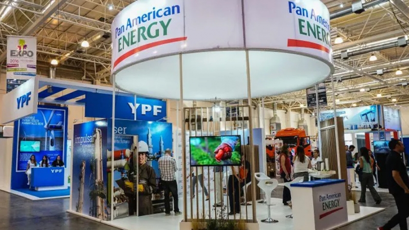 El gobierno provincial participó de la apertura de la 7° edición de la expo industrial y comercial de Comodoro Rivadavia