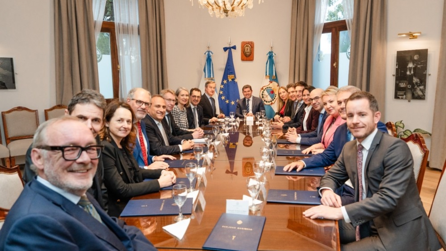 San Juan fortalece vínculos con Europa en sectores clave