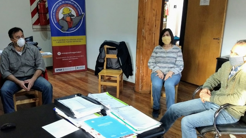 El gobierno trabaja junto a la asociación de ingenieros forestales en proyectos productivos del manejo de bosques nativos y forestaciones