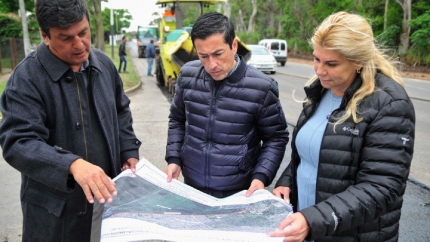 Nardini recorrió las obras de repavimentación en la Ruta Provincial Nº23