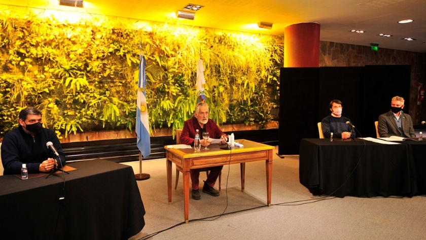 Provincia y Nación trabajan para la construcción de 1.200 viviendas y la entrega de los créditos a los beneficiarios sanluiseños del Procrear II