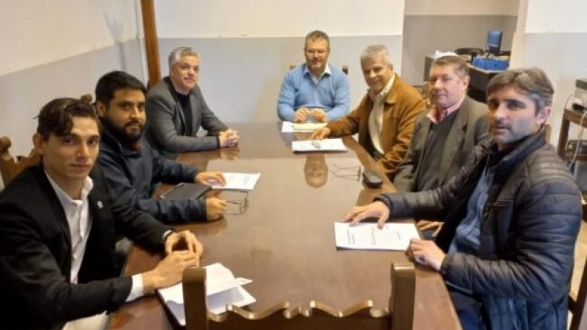 Estratrategias conjuntas para impulsar la industria y las Pymes tucumanas