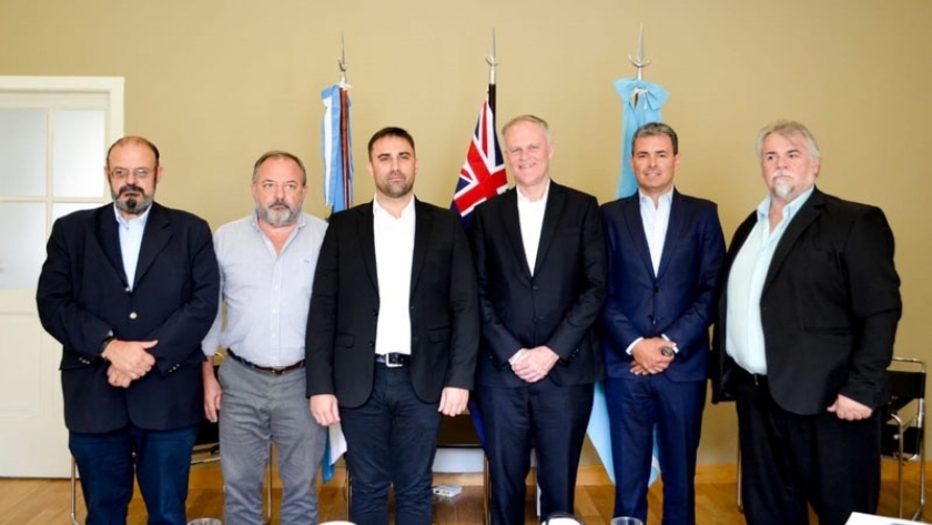 Ministros provinciales se reunieron en Comodoro Rivadavia con el Embajador de Australia