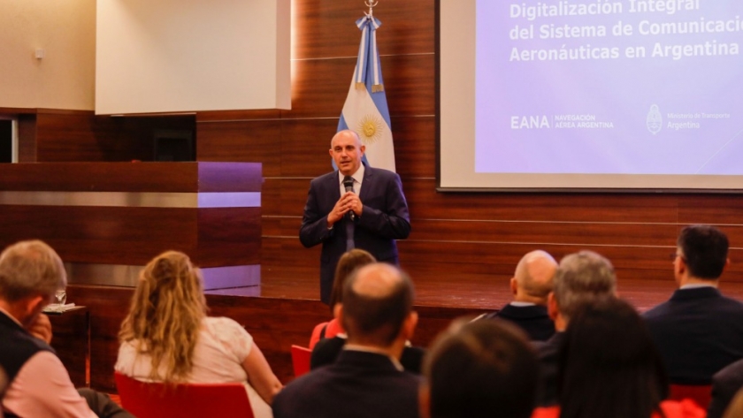 Se presentó un nuevo sistema de digitalización de todas las Comunicaciones Aeronáuticas Argentinas del país