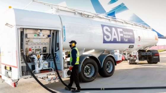 Brasil acelera su apuesta por el combustible sostenible para aviones y la agroindustria argentina reclama una estrategia propia