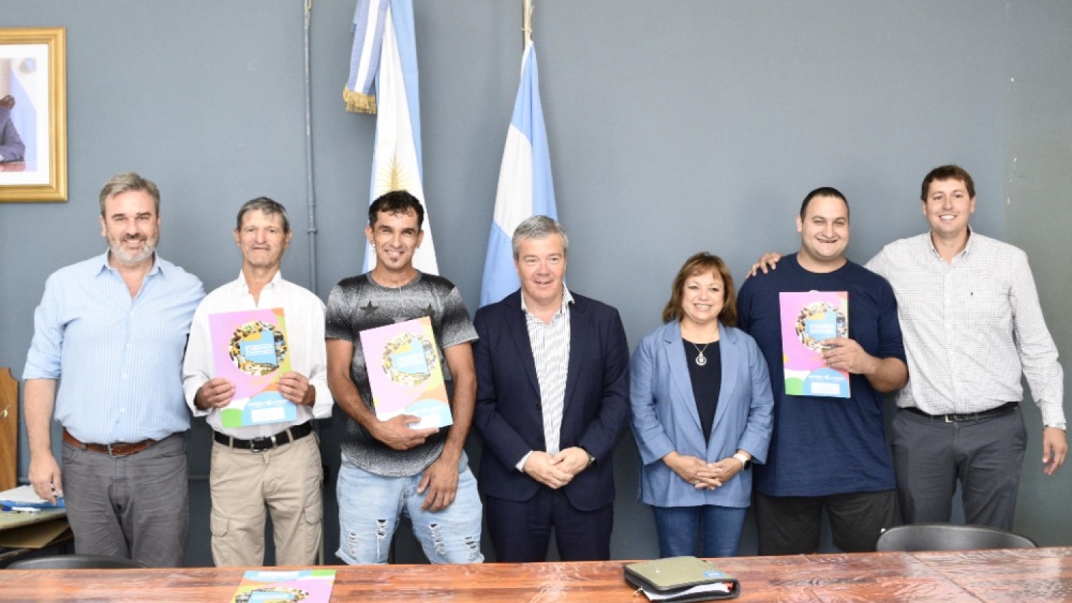 La Provincia destinó más de $10 millones a programas de descentralización en Uriburu y Metileo