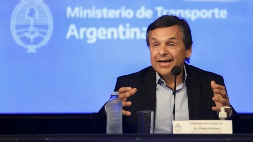 A partir de enero, el Área Metropolitana actualiza en menos de 10 pesos la tarifa mínima de colectivos, y 6 pesos promedio en los trenes