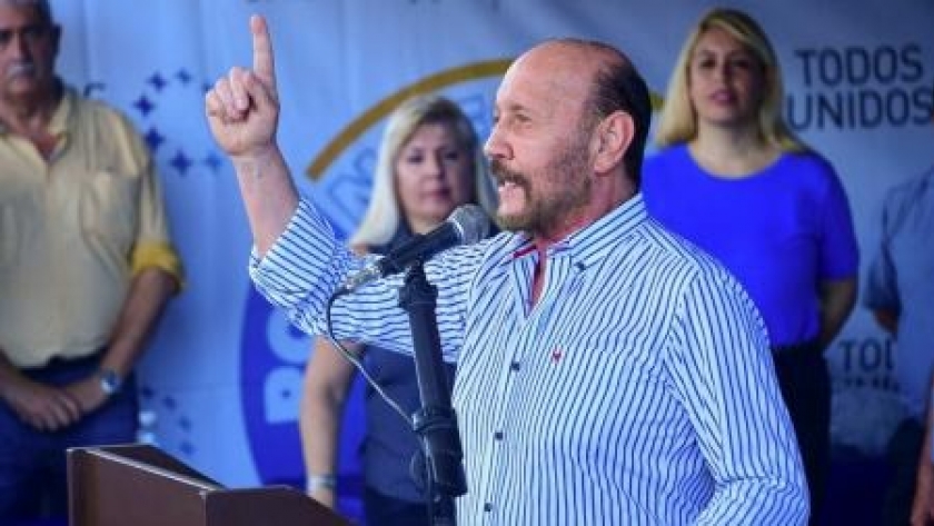 El gobernador Insfrán anunció obras para Ingeniero Juárez y advirtió que no permitirán intrusos en viviendas sociales