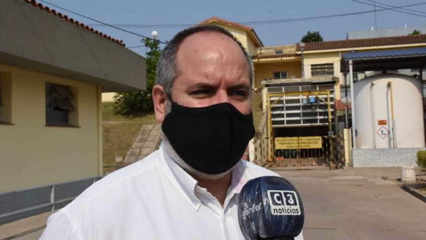 Obras de cloacas en cuatro barrios