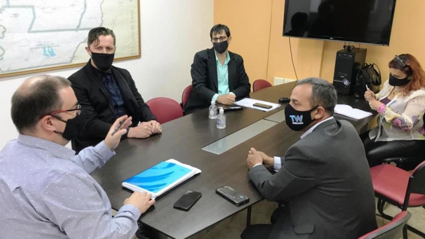 El Ministro Hermida se reunió con el Secretario de Desarrollo Social de Trelew 