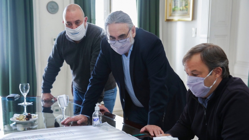 Basterra visitó emprendimientos productivos de Almirante Brown, junto al intendente Mariano Cascallares