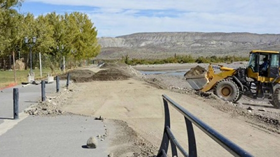 El gobernador adjudicó la reparación de la costanera de Chos Malal