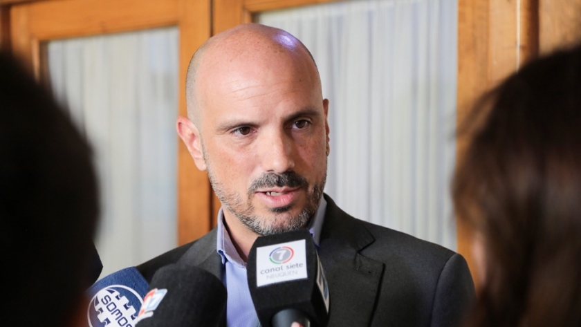 El gobierno reducirá en $32.000 millones al año el gasto político