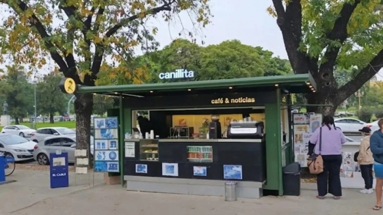Convocan a un picnic masivo para festejar la apertura del segundo puesto de diarios reconvertido en cafetería de especialidad
