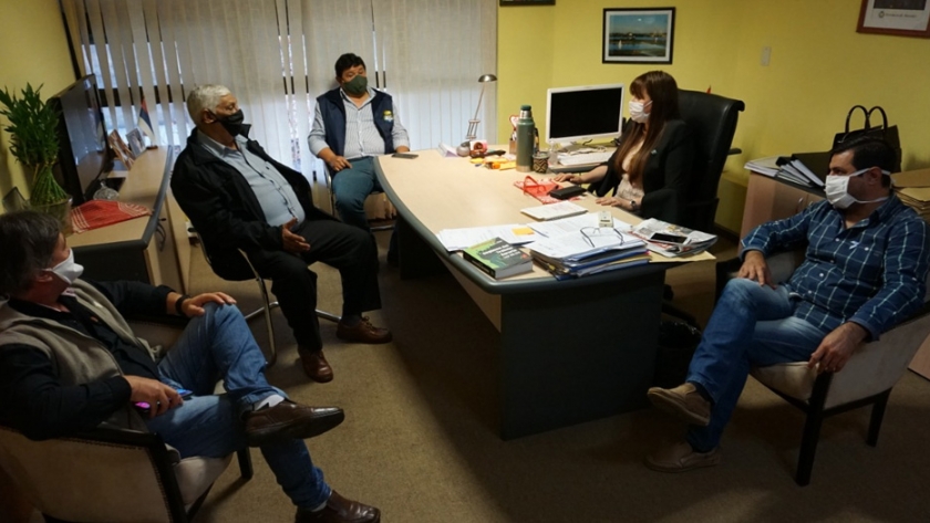 La ministra de Trabajo y Empleo de la provincia recibió a miembros de UATRE