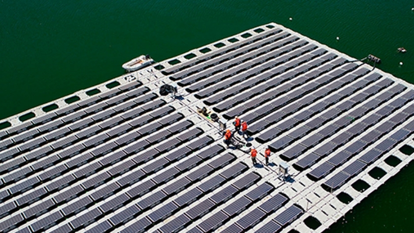 Impresionante planta solar sobre agua en Chile promueve minería sostenible