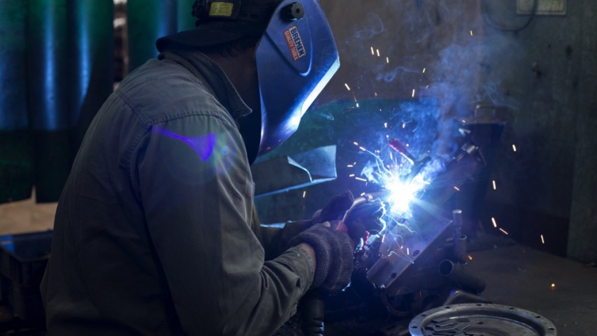 El empleo formal industrial acumula 33 meses consecutivos de crecimiento
