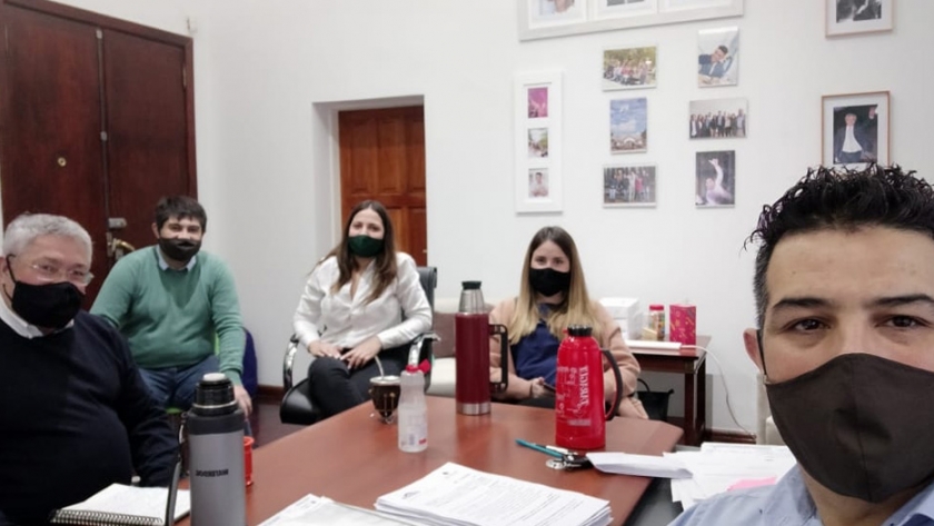 Sarmiento: el gobierno provincial trabaja junto al municipio en proyectos para la reactivación post covid-19