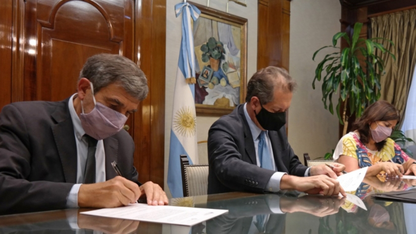 Se firmó un convenio de cooperación entre MINCyT, el CONICET y el Banco Central