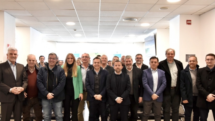 Giuliano en la presentación de la nueva ruta de Aeolíneas Argentinas 