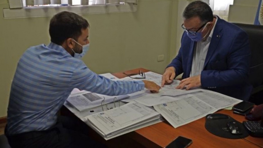 Mesa de trabajo entre Costantino y el Secretario de Obras Públicas de Lomas de Zamora