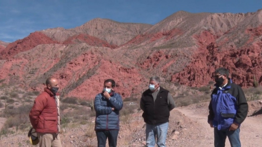 Obras para mitigación de riesgos hídricos en Uquía