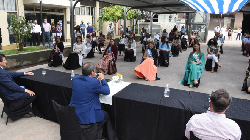 El Instituto Nacional de Vitivinicultura agasajó y capacitó a las reinas vendimiales y embajadoras del país