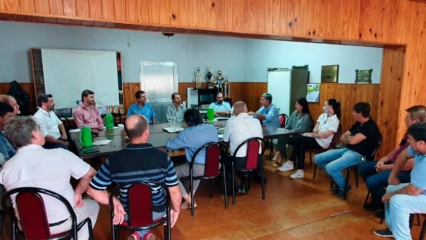 Reunión con cooperativas en Jardín América