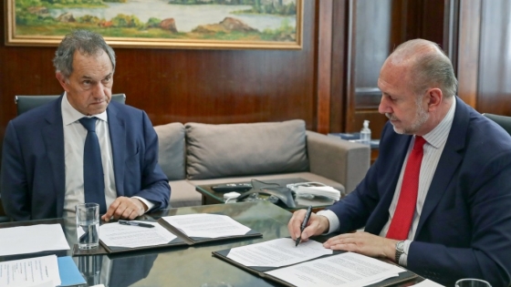 El gobierno de Omar Perotti se reunio con el ministro de desarrollo productivo de la Nacion , Daniel Scioli.