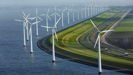 Holanda a la vanguardia de la energía renovable: impulso de los parques eólicos marinos