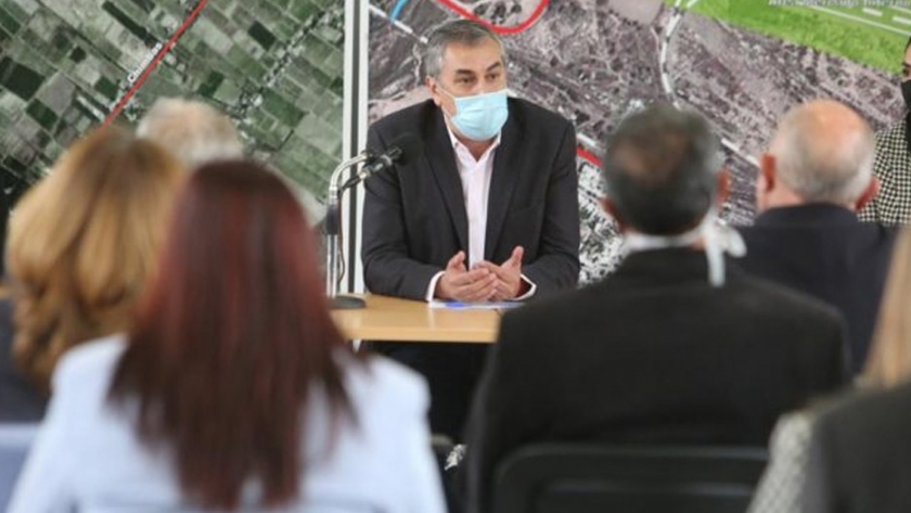 Intendentes de zona Este y Lavalle firman su adhesión a Mendoza Activa y Enlace