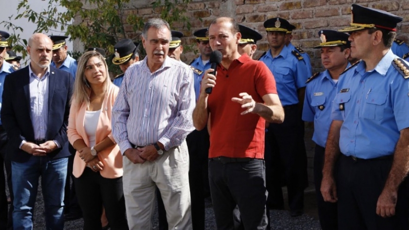 Se inauguraron nuevas instalaciones en la comisaría N° 52 de Centenario
