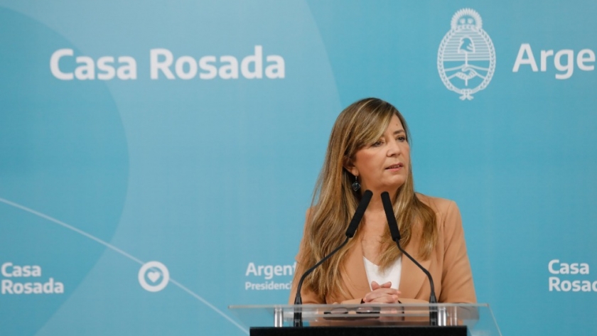 Cerruti destacó el “compromiso y el trabajo permanente del Gobierno nacional en conjunto para que los salarios crezcan”