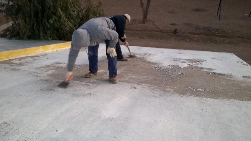 Obras públicas de la provincia refacciona la escuela n° 31 de Cerro Cóndor