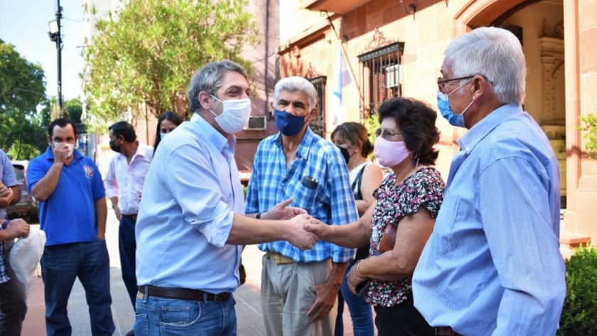 Funcionarios del Ministerio de Agricultura de la Nación asistieron en Corrientes a productores afectados por los incendios