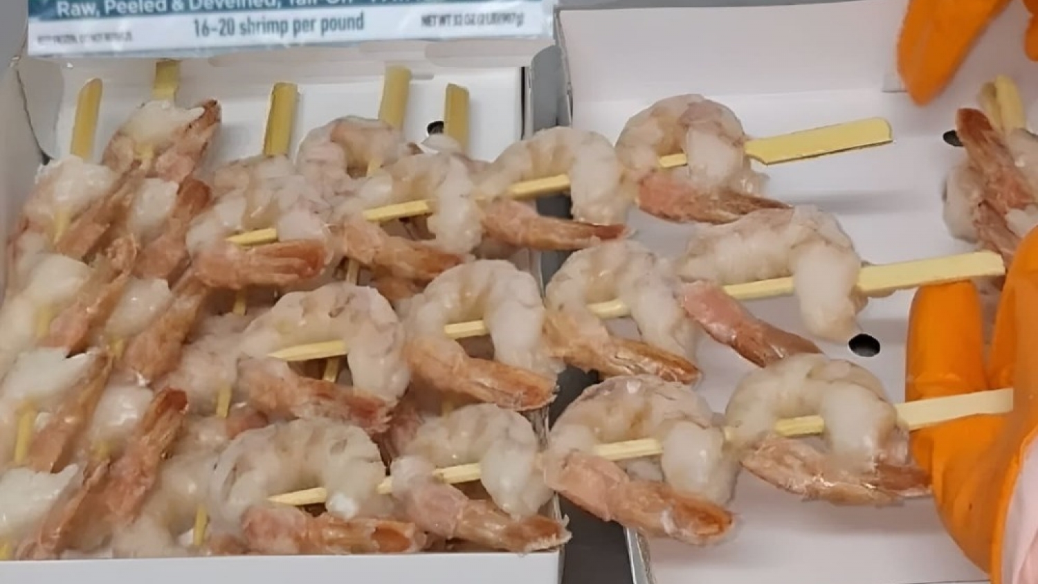Del puerto a la góndola: un langostino elaborado en Santa Cruz busca ganar espacio en el mercado de Estados Unidos