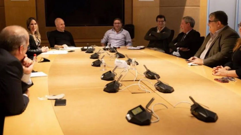 Larreta se reunió con las cámaras de turismo