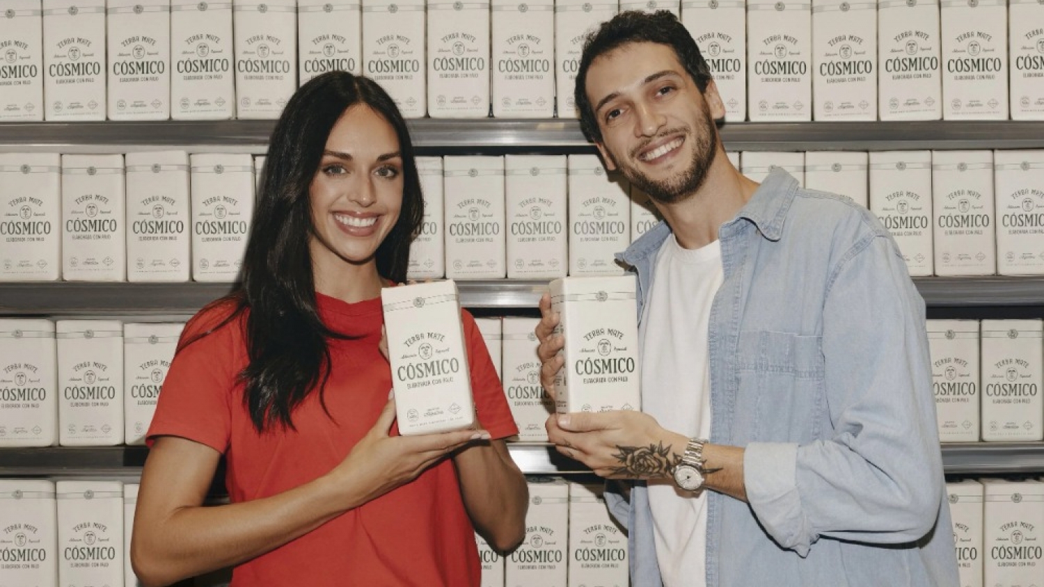 De una idea nacida en redes a un millón de paquetes vendidos: cómo Yerba Cósmico se convirtió en un caso de negocio global