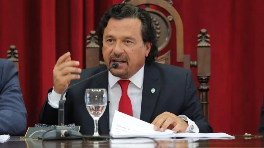 El gobernador Gustavo Sáenz vetó parcialmente la Ley de Convivencia Social