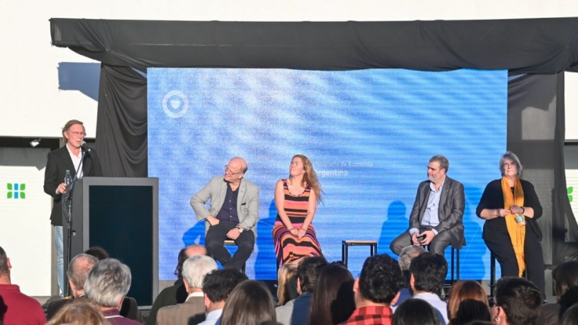 Agricultura presentó el Programa de Bioinsumos Agropecuarios Argentinos (PROBIAAR)