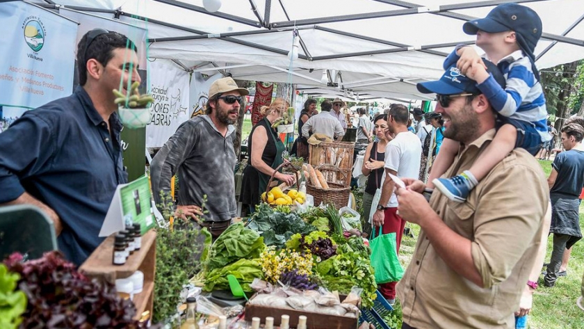 Publicación de ONU recomienda una "transición agroecológica" para enfrentar crisis global alimenticia y de degradación de la tierra