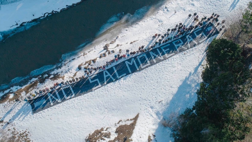 Militantes antisalmón: los chefs argentinos dicen no a la salmonicultura