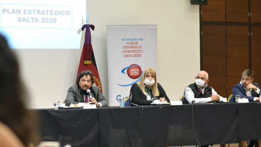 Sáenz instó a una participación activa del Consejo Económico y Social en las políticas públicas