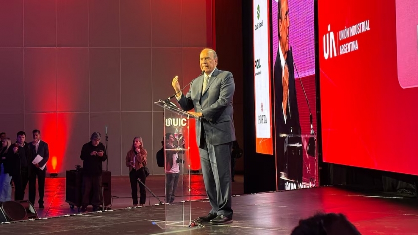 Preocupación empresarial por la tensión cambiaria: reclamos de reformas y necesidad de recalibrar el modelo económico