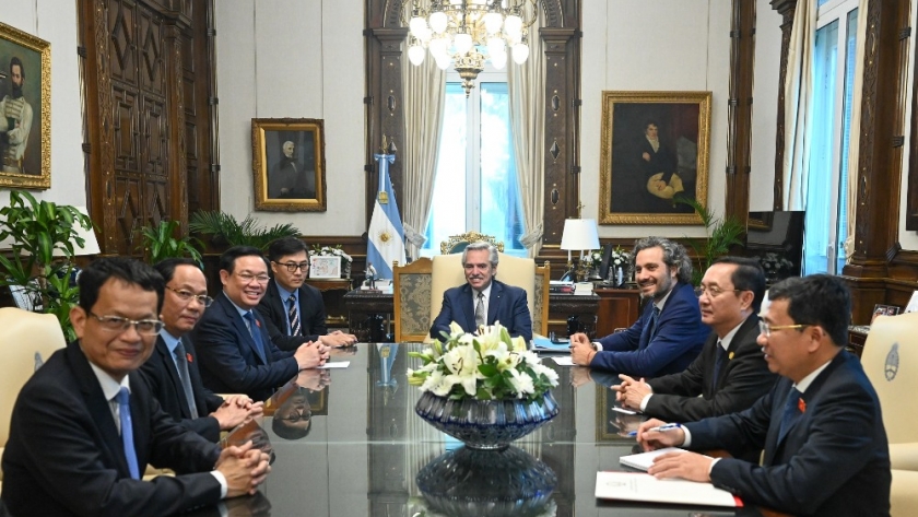 El Presidente recibió al titular de la Asamblea Nacional de Vietnam