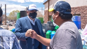 Jujuy Verde: el Gobernador entregó mobiliario para residuos a jurisdicciones de la Puna