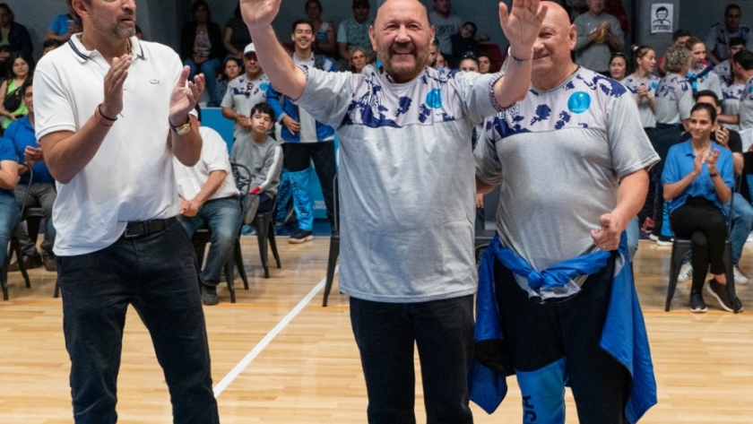 Gildo Insfrán despidió a los deportistas que representarán a Formosa en los Evita 2022